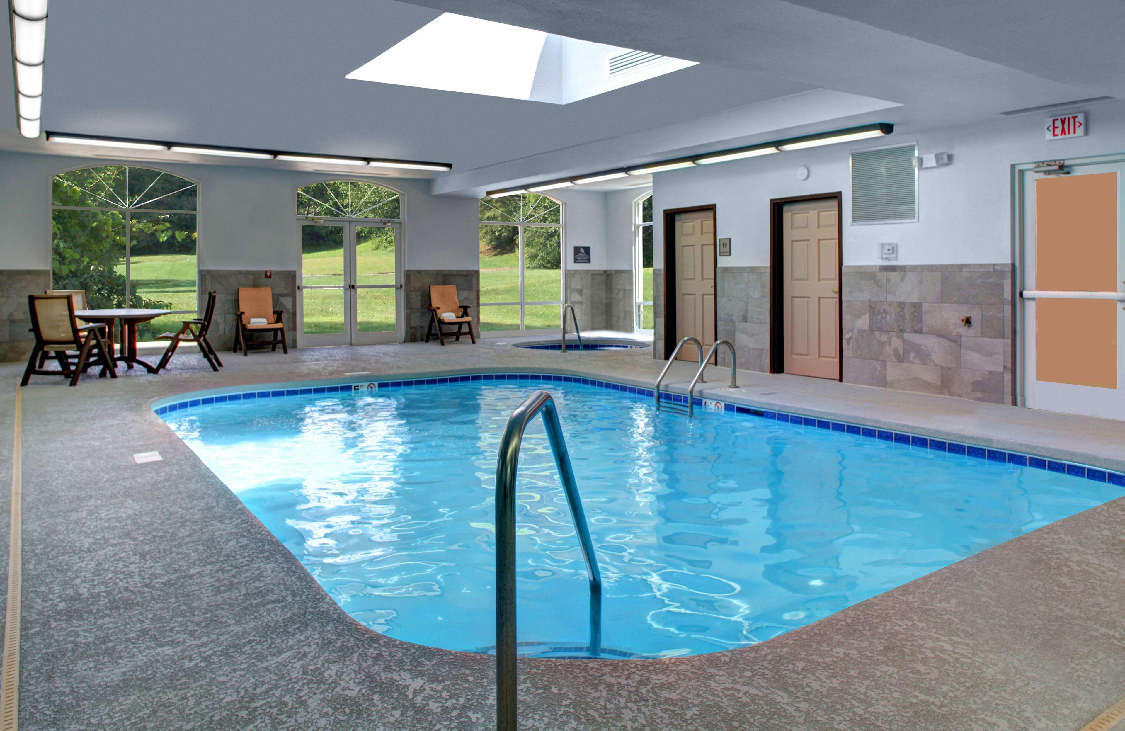 Country Inn & Suites By Radisson Asheville Downtown Tunnel Road Exteriör bild