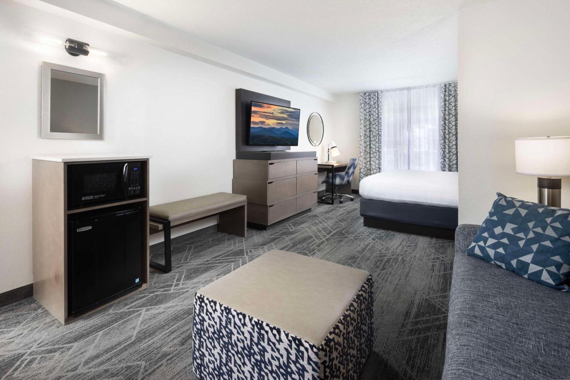 Country Inn & Suites By Radisson Asheville Downtown Tunnel Road Exteriör bild